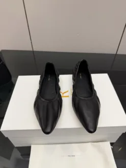 THE ROW Flats & Loafers EU35-39 C10202605032052129