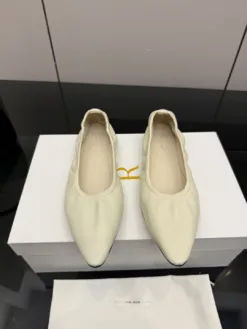 THE ROW Flats & Loafers EU35-39 C10202605032053129