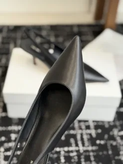 Alternative view of THE ROW Heels EU35-40 C90202605033258159