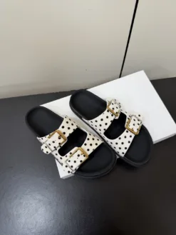 Alternative view of THE ROW Sandals & Slides EU35-39 B70202605031255119
