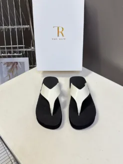 THE ROW Sandals & Slides EU35-40 B0020260503090799