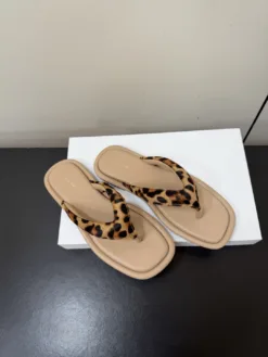 Alternative view of THE ROW Sandals & Slides EU35-40 B50202605031244119