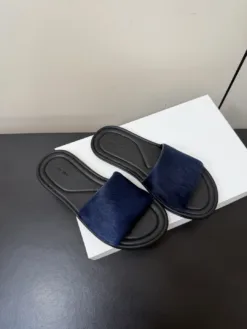 Alternative view of THE ROW Sandals & Slides EU35-40 B70202605031190119