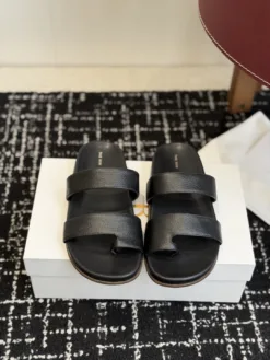THE ROW Sandals & Slides EU35-40 C10202605033268129