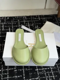 THE ROW Sandals & Slides EU35-41 B70202605031444119