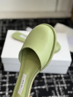 Alternative view of THE ROW Sandals & Slides EU35-41 B70202605031444119
