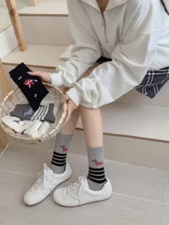 Alternative view of THOM BROWNE Socks E520260503052449