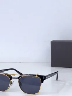 Alternative view of TOM FORD Glasses & Sunglasses A4520260504641779
