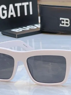 UGG Glasses & Sunglasses B0520260504772589