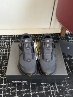 UGG Sneakers EU35-40 C40202605030440139