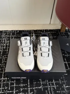 UGG Sneakers EU35-40 C40202605030441139