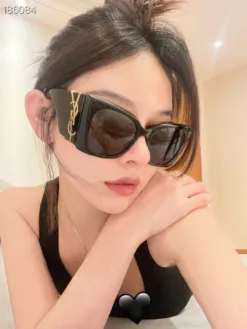 Alternative view of Uncategorized Glasses & Sunglasses A1920260504686369