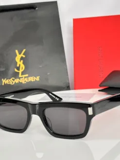 Alternative view of Uncategorized Glasses & Sunglasses A35202605041052769