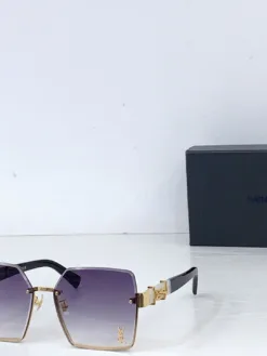 Alternative view of Uncategorized Glasses & Sunglasses A3520260504180669