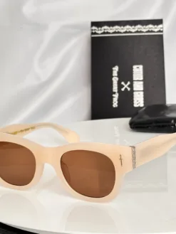 Alternative view of Uncategorized Glasses & Sunglasses A3520260504336169