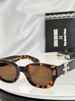 Alternative view of Uncategorized Glasses & Sunglasses A3520260504336369