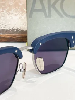 Alternative view of Uncategorized Glasses & Sunglasses A4020260504334579