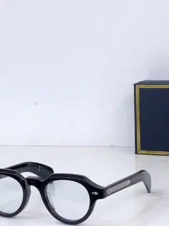 Alternative view of Uncategorized Glasses & Sunglasses B0520260504343289