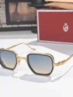 Alternative view of Uncategorized Glasses & Sunglasses B0520260504663089