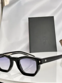 Alternative view of Uncategorized Glasses & Sunglasses B2520260504303099