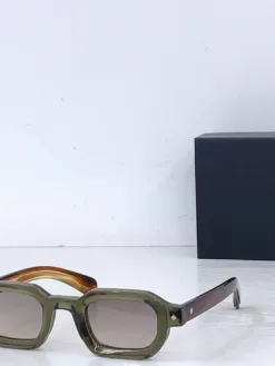 Alternative view of Uncategorized Glasses & Sunglasses D420260504449549