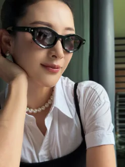 Alternative view of Uncategorized Glasses & Sunglasses D620260504630249