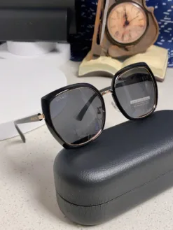 Alternative view of Uncategorized Glasses & Sunglasses G520260504198559