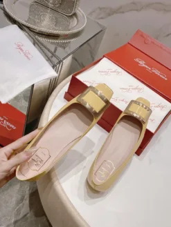Alternative view of Uncategorized Heels EU34-41 C00202605033369129