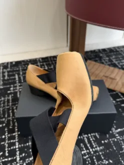 Alternative view of Uncategorized Heels EU35-40 D80202605031950179