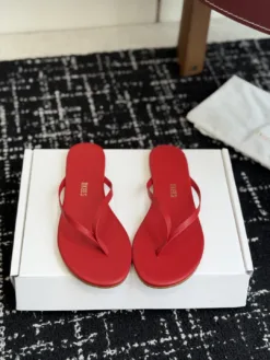 Uncategorized Sandals & Slides EU35-40 A7020260503193789