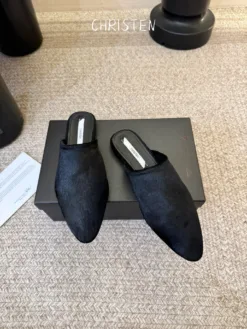 Alternative view of Uncategorized Sandals & Slides EU35-40 B90202605032142129