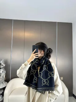Alternative view of Uncategorized Scarves A1520260504620369