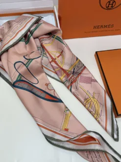Alternative view of Uncategorized Scarves A1520260504872569