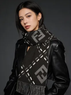 Alternative view of Uncategorized Scarves A4520260504043979