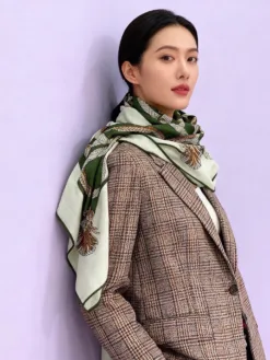 Alternative view of Uncategorized Scarves B0520260504786289