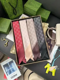 Alternative view of Uncategorized Scarves E020260504728249