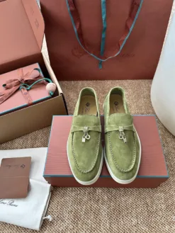 Uncategorized Uncategorized Shoes EU35-42 C00202605032863129