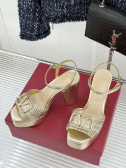 Alternative view of VALENTINO Heels EU35-39 C30202605031090139