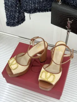 Alternative view of VALENTINO Heels EU35-39 C30202605033085139