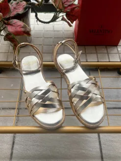 Alternative view of VALENTINO Heels EU36-41 B60202605030176119
