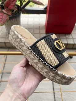 Alternative view of VALENTINO Heels EU36-41 B80202605030179129