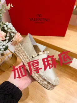 Alternative view of VALENTINO Heels EU36-41 B80202605030202129