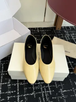 YSL Flats & Loafers EU35-41 C40202605030461139
