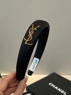 Alternative view of YSL Hair Accessories D520260503406349