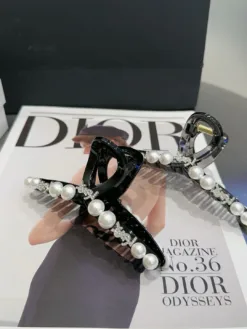 YSL Hair Accessories E020260503176149