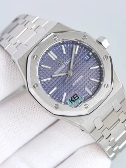 AUDEMARS PIGUET Royal Oak Automatic 15550ST (Blue Dial) 37mm A550202606040039509