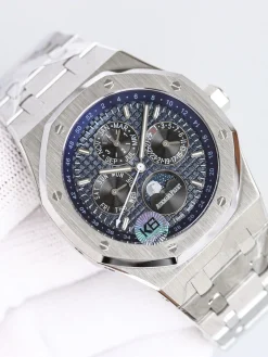 Alternative view of AUDEMARS PIGUET Royal Oak Automatic 26574ST (Blue-Black Dial) 41mm A450202606040586479