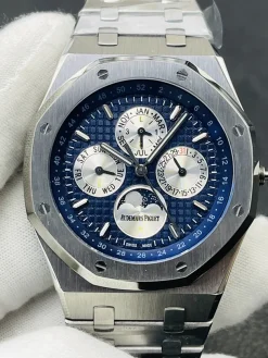 Alternative view of AUDEMARS PIGUET Royal Oak Offshore Automatic 26574, 26606 (Blue Dial) 41mm A600202606040187519