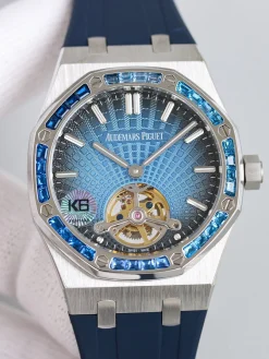 Alternative view of AUDEMARS PIGUET Royal Oak Offshore Automatic (Blue Dial) 41mm A700202606040060549