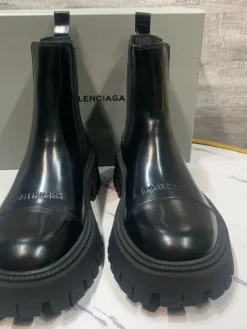 Alternative view of BALENCIAGA Boots & Booties Leather (Black) EU35-46 C80202606030038149